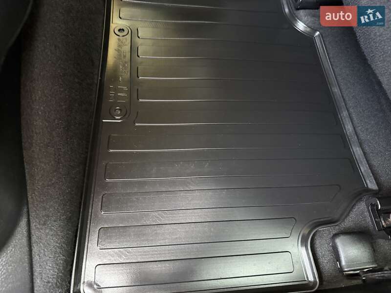 Внедорожник / Кроссовер Kia Niro 2022 в Львове