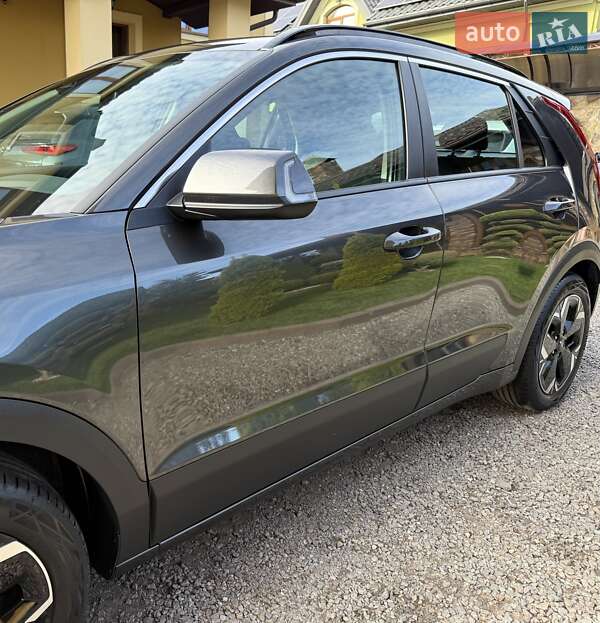 Позашляховик / Кросовер Kia Niro 2022 в Львові
