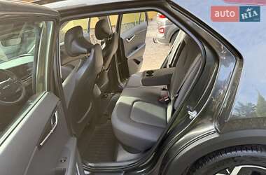 Внедорожник / Кроссовер Kia Niro 2023 в 