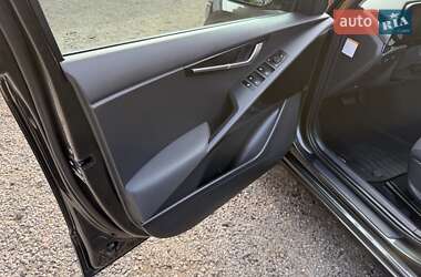 Внедорожник / Кроссовер Kia Niro 2023 в 