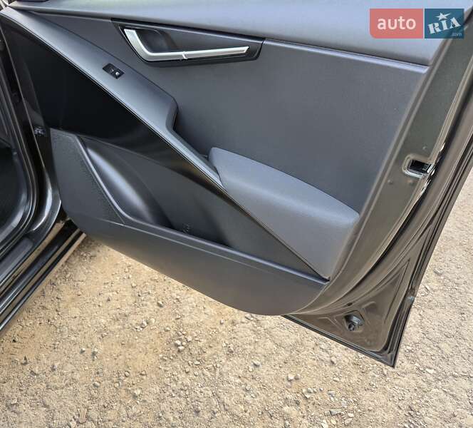 Позашляховик / Кросовер Kia Niro 2022 в Львові