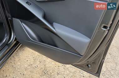 Внедорожник / Кроссовер Kia Niro 2023 в 