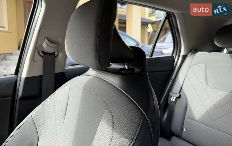 Позашляховик / Кросовер Kia Niro 2022 в Львові