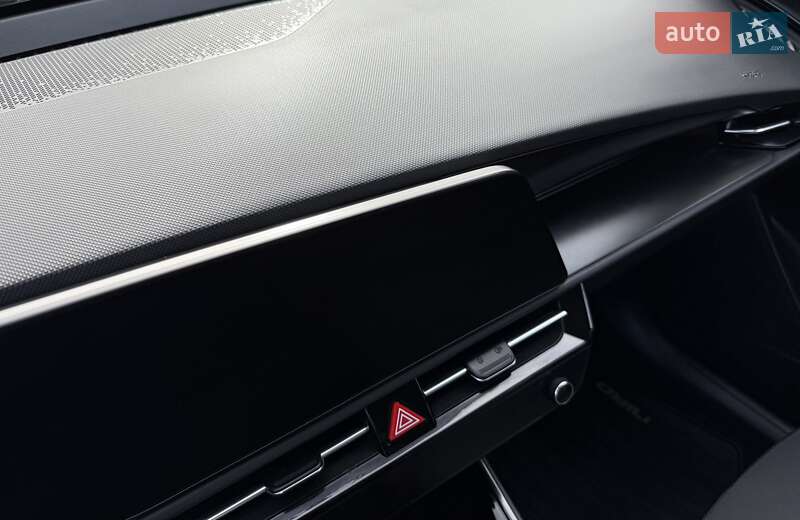 Позашляховик / Кросовер Kia Niro 2022 в Львові