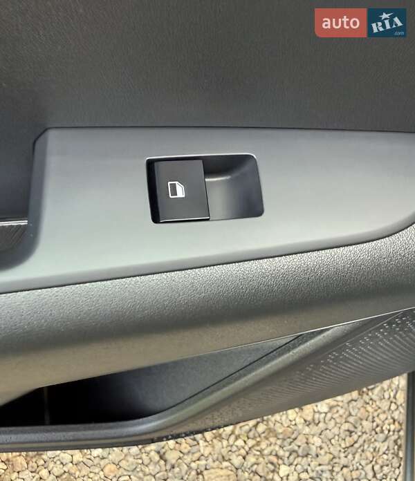 Позашляховик / Кросовер Kia Niro 2022 в Львові