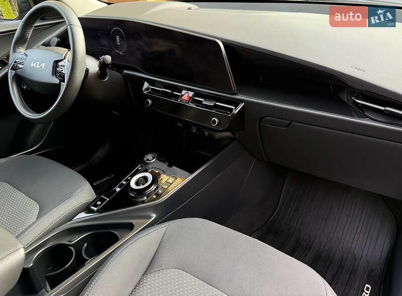 Позашляховик / Кросовер Kia Niro 2022 в Львові