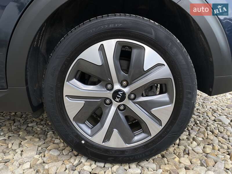 Внедорожник / Кроссовер Kia Niro 2020 в Львове