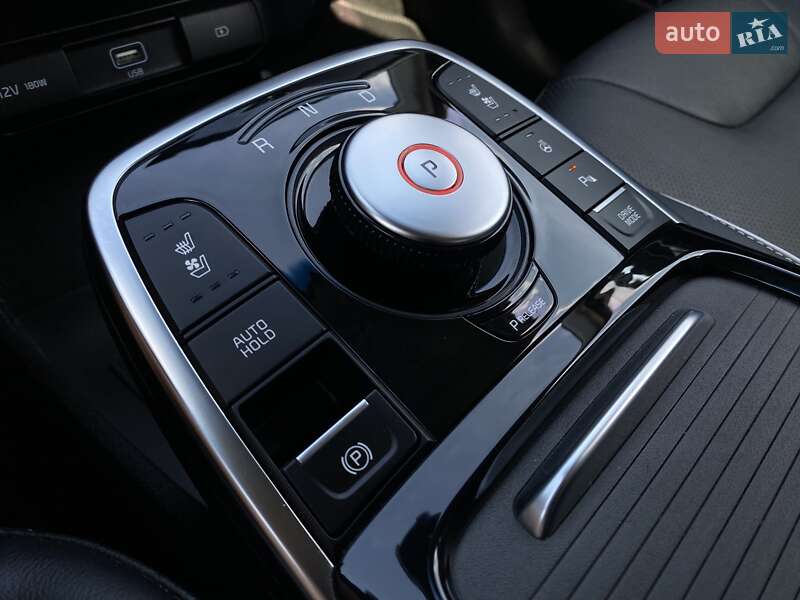 Внедорожник / Кроссовер Kia Niro 2020 в Львове