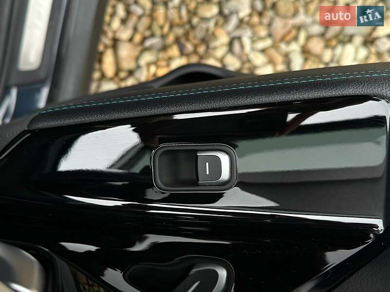 Внедорожник / Кроссовер Kia Niro 2020 в Львове фото 17 Внедорожник / Кроссовер Kia Niro 2020 в Львове