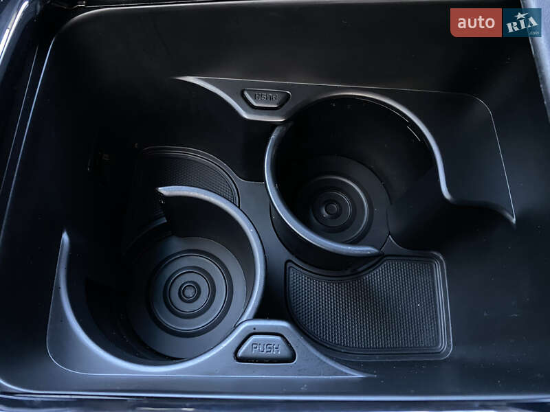 Внедорожник / Кроссовер Kia Niro 2020 в Львове фото 80 Внедорожник / Кроссовер Kia Niro 2020 в Львове