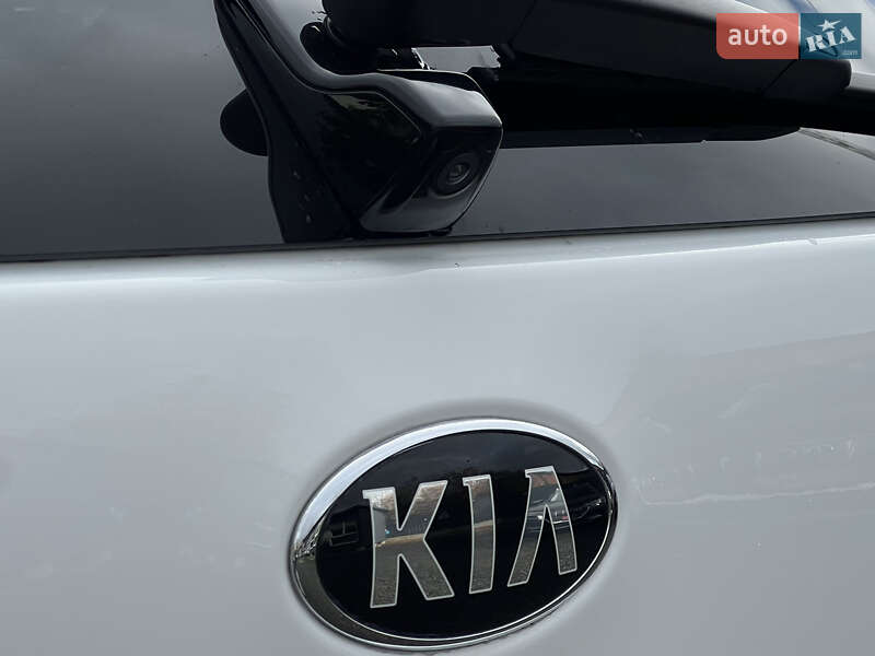 Позашляховик / Кросовер Kia Niro 2021 в Луцьку фото 18 Позашляховик / Кросовер Kia Niro 2021 в Луцьку