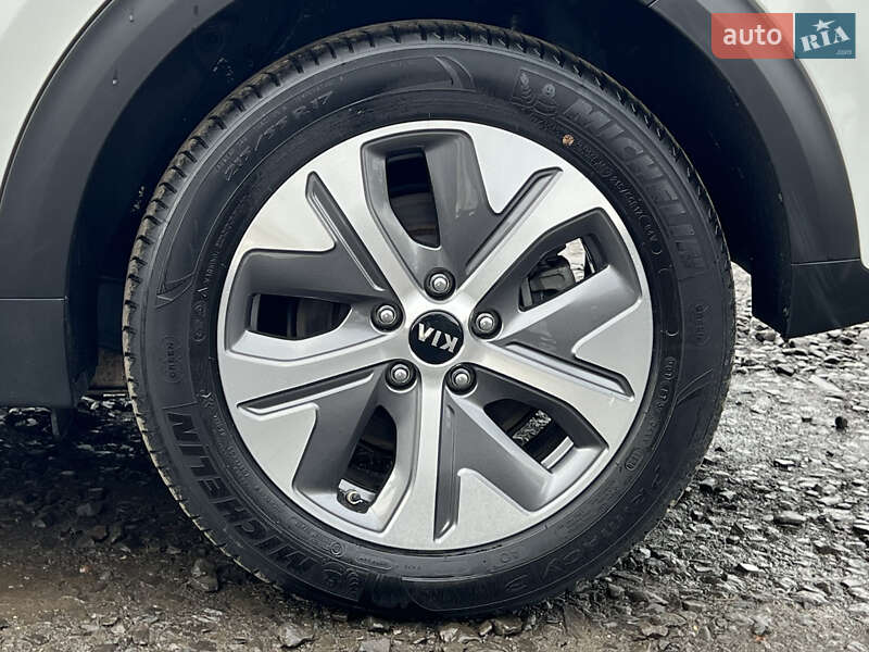 Позашляховик / Кросовер Kia Niro 2021 в Луцьку фото 23 Позашляховик / Кросовер Kia Niro 2021 в Луцьку