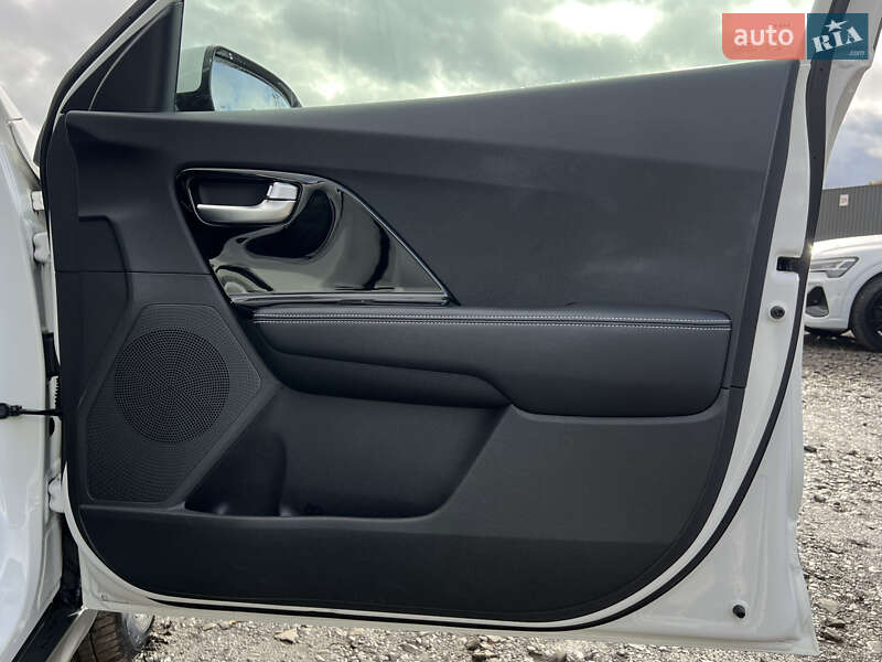 Позашляховик / Кросовер Kia Niro 2021 в Луцьку фото 49 Позашляховик / Кросовер Kia Niro 2021 в Луцьку