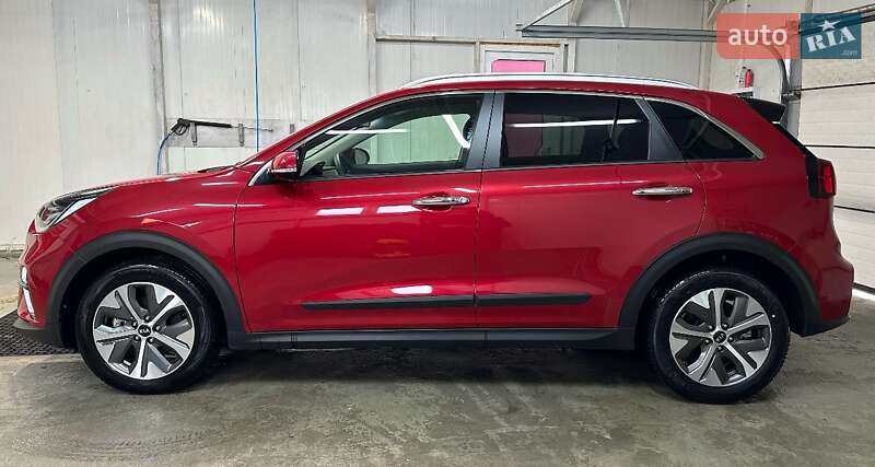 Внедорожник / Кроссовер Kia Niro 2020 в Львове