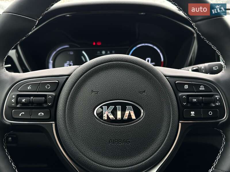 Внедорожник / Кроссовер Kia Niro 2020 в Львове