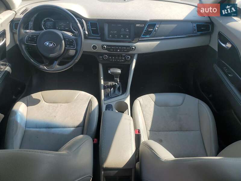 Позашляховик / Кросовер Kia Niro 2019 в Львові