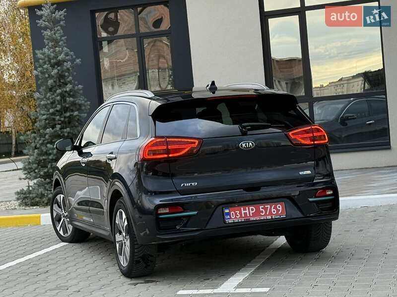 Внедорожник / Кроссовер Kia Niro 2021 в Киеве