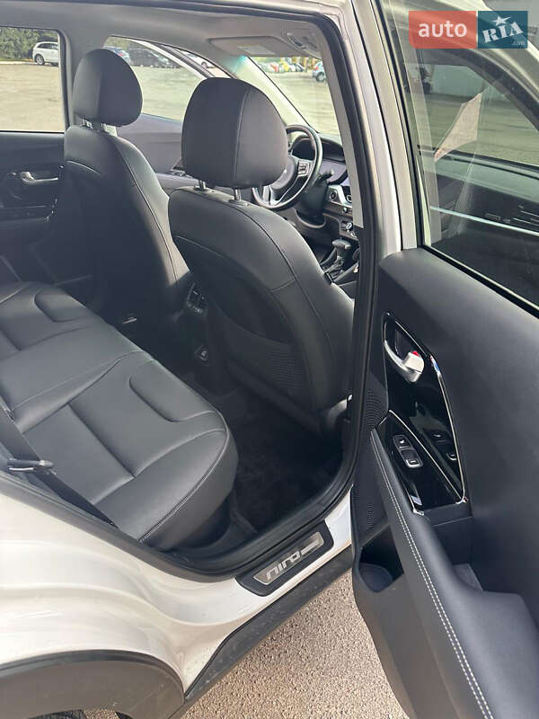 Внедорожник / Кроссовер Kia Niro 2021 в Львове фото 24 Внедорожник / Кроссовер Kia Niro 2021 в Львове