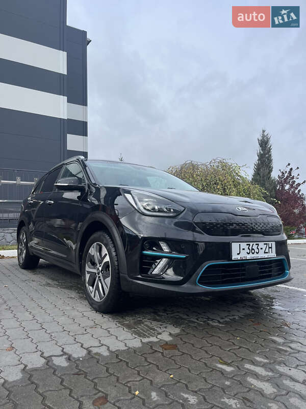 Внедорожник / Кроссовер Kia Niro 2020 в Львове