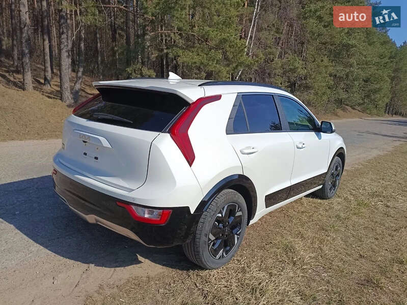 Внедорожник / Кроссовер Kia Niro 2023 в Измаиле фото 4 Внедорожник / Кроссовер Kia Niro 2023 в Измаиле