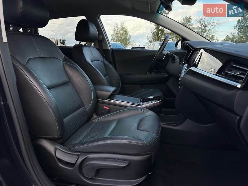 Внедорожник / Кроссовер Kia Niro 2022 в Львове фото 76 Внедорожник / Кроссовер Kia Niro 2022 в Львове
