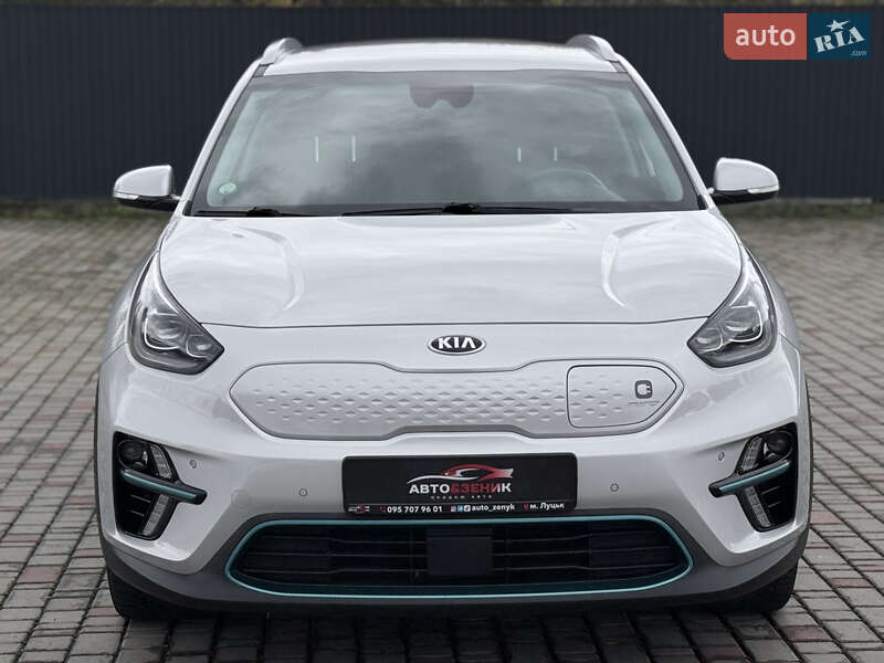Внедорожник / Кроссовер Kia Niro 2020 в Луцке фото 3 Внедорожник / Кроссовер Kia Niro 2020 в Луцке