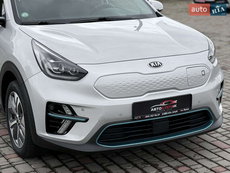 Внедорожник / Кроссовер Kia Niro 2020 в Луцке фото 4 Внедорожник / Кроссовер Kia Niro 2020 в Луцке