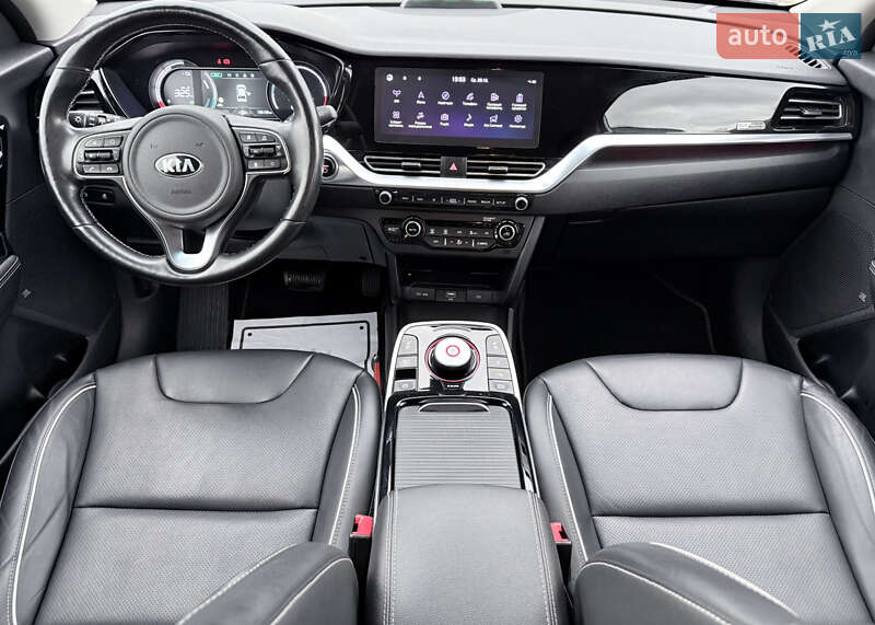 Внедорожник / Кроссовер Kia Niro 2020 в Луцке фото 32 Внедорожник / Кроссовер Kia Niro 2020 в Луцке