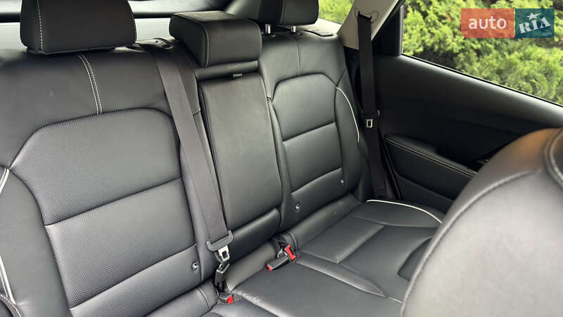 Внедорожник / Кроссовер Kia Niro 2020 в Млинове