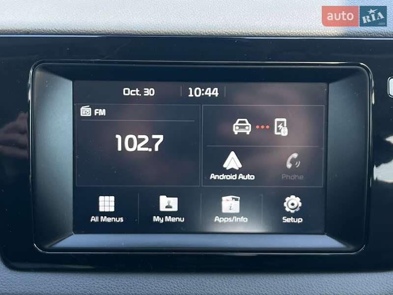 Позашляховик / Кросовер Kia Niro 2017 в Одесі фото 14 Позашляховик / Кросовер Kia Niro 2017 в Одесі