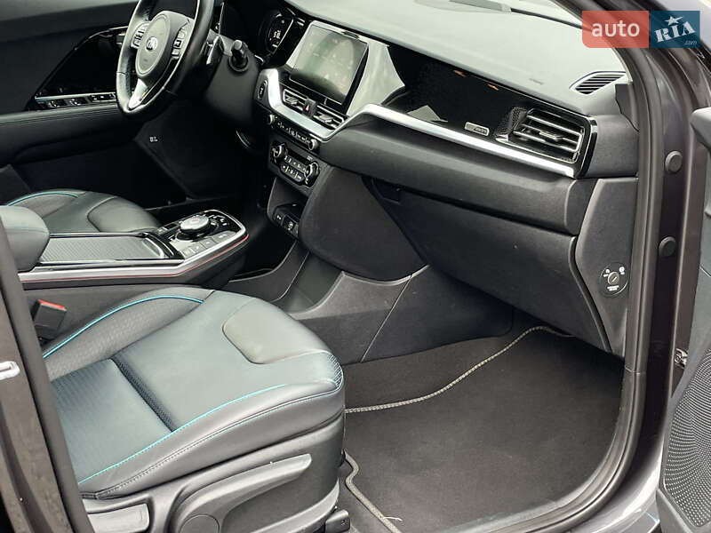 Внедорожник / Кроссовер Kia Niro 2021 в Луцке фото 37 Внедорожник / Кроссовер Kia Niro 2021 в Луцке