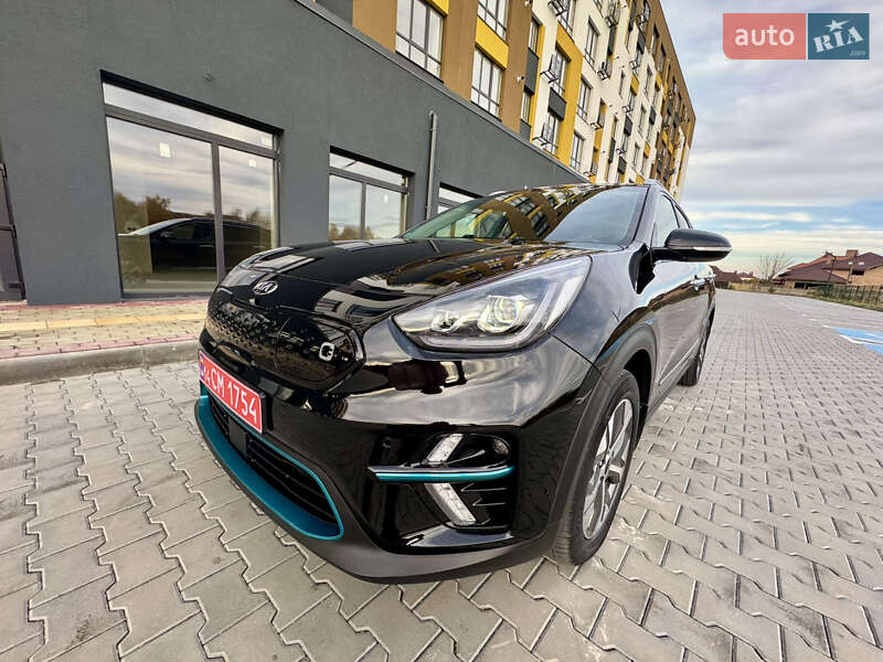Внедорожник / Кроссовер Kia Niro 2020 в Луцке фото 11 Внедорожник / Кроссовер Kia Niro 2020 в Луцке