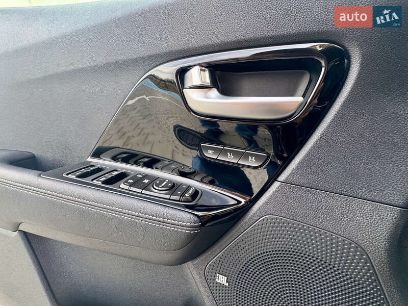 Внедорожник / Кроссовер Kia Niro 2020 в Луцке фото 36 Внедорожник / Кроссовер Kia Niro 2020 в Луцке