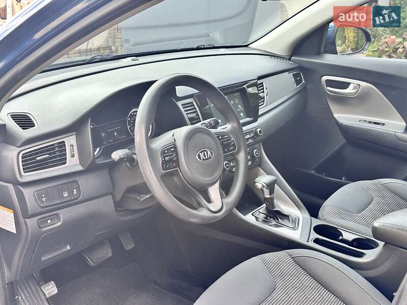 Внедорожник / Кроссовер Kia Niro 2018 в Новом Роздоле