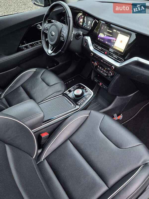 Внедорожник / Кроссовер Kia Niro 2020 в Луцке фото 32 Внедорожник / Кроссовер Kia Niro 2020 в Луцке