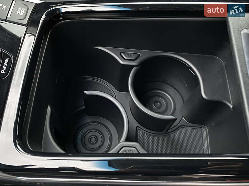 Внедорожник / Кроссовер Kia Niro 2020 в Львове