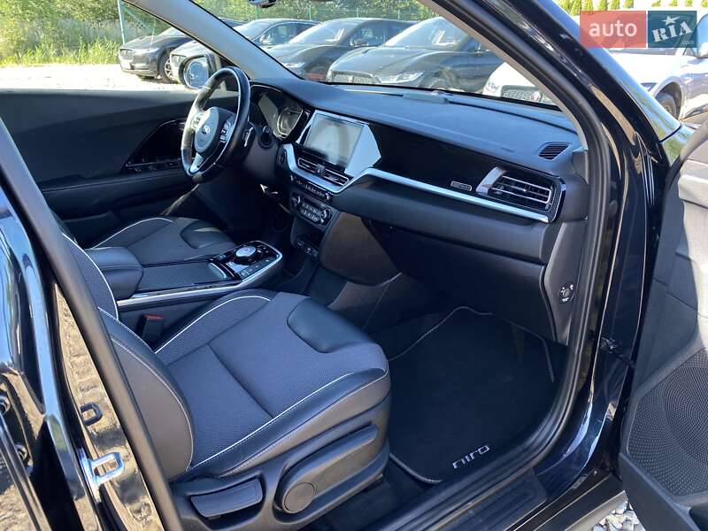 Внедорожник / Кроссовер Kia Niro 2021 в Львове