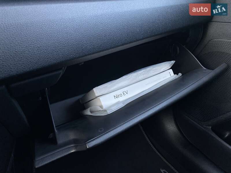 Внедорожник / Кроссовер Kia Niro 2021 в Львове фото 54 Внедорожник / Кроссовер Kia Niro 2021 в Львове