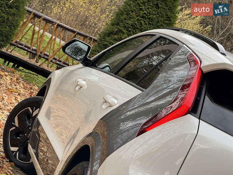 Внедорожник / Кроссовер Kia Niro 2023 в Дрогобыче