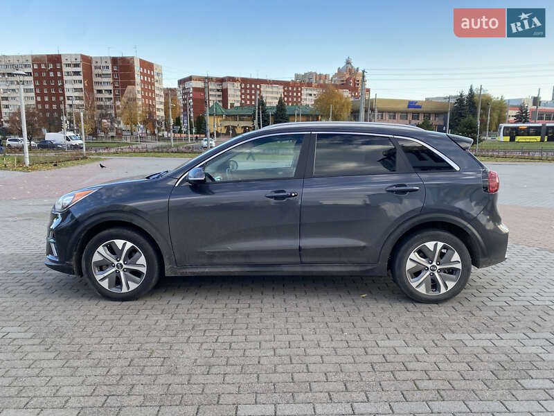 Внедорожник / Кроссовер Kia Niro 2019 в Львове фото 4 Внедорожник / Кроссовер Kia Niro 2019 в Львове