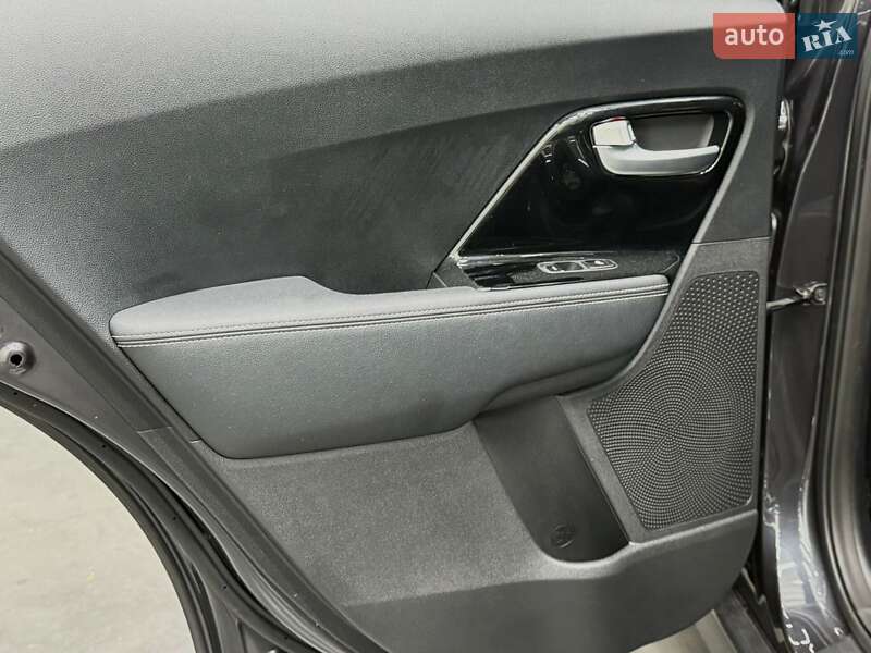 Внедорожник / Кроссовер Kia Niro 2019 в Луцке фото 26 Внедорожник / Кроссовер Kia Niro 2019 в Луцке