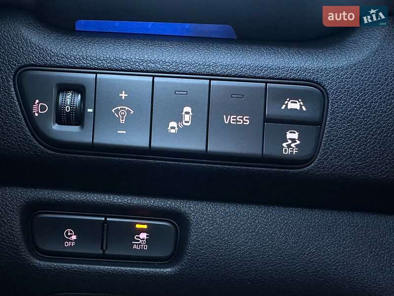 Внедорожник / Кроссовер Kia Niro 2020 в Львове фото 8 Внедорожник / Кроссовер Kia Niro 2020 в Львове