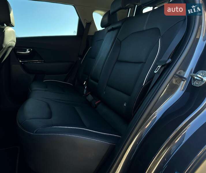 Внедорожник / Кроссовер Kia Niro 2020 в Львове фото 81 Внедорожник / Кроссовер Kia Niro 2020 в Львове