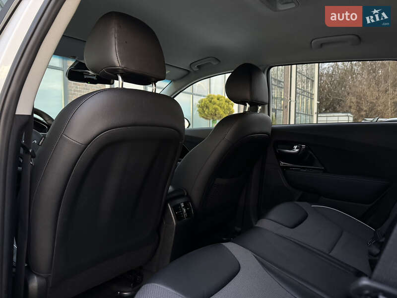 Внедорожник / Кроссовер Kia Niro 2021 в Тернополе