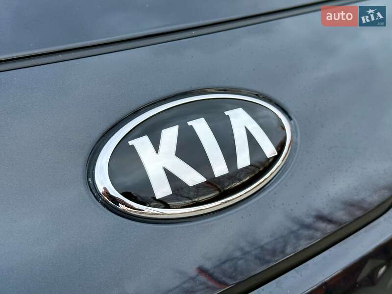 Внедорожник / Кроссовер Kia Niro 2021 в Бердичеве