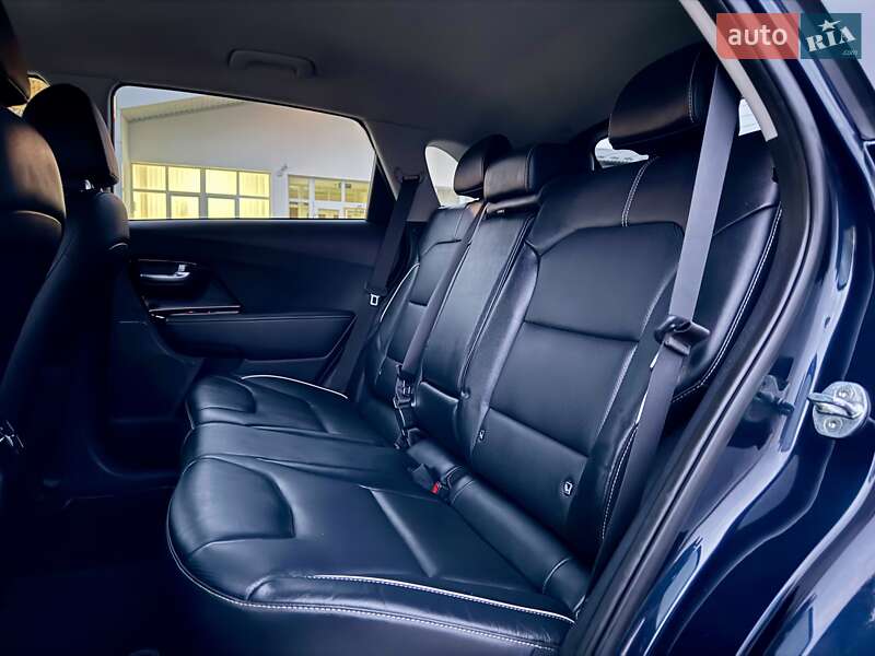 Внедорожник / Кроссовер Kia Niro 2021 в Бердичеве