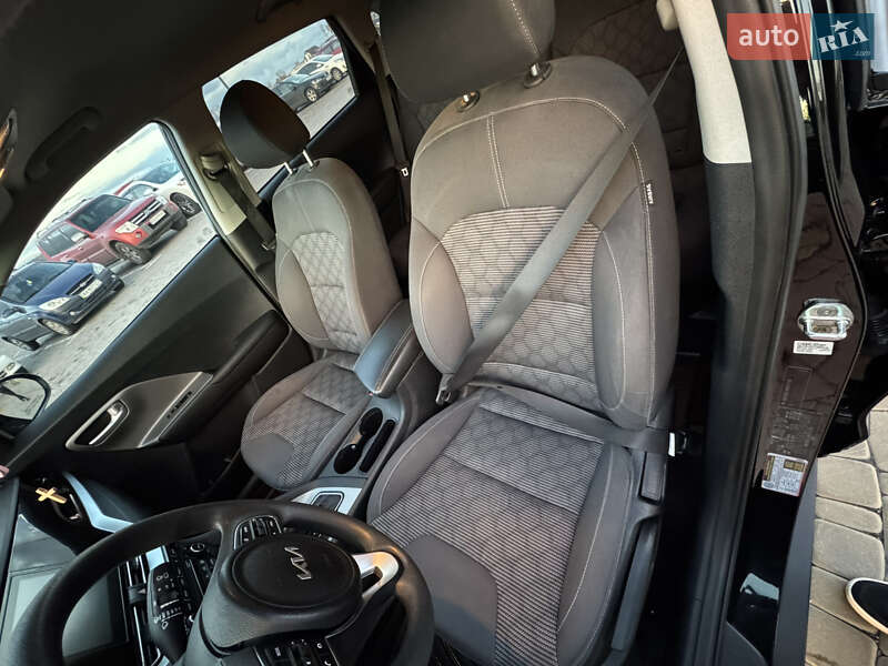 Позашляховик / Кросовер Kia Niro 2021 в Харкові