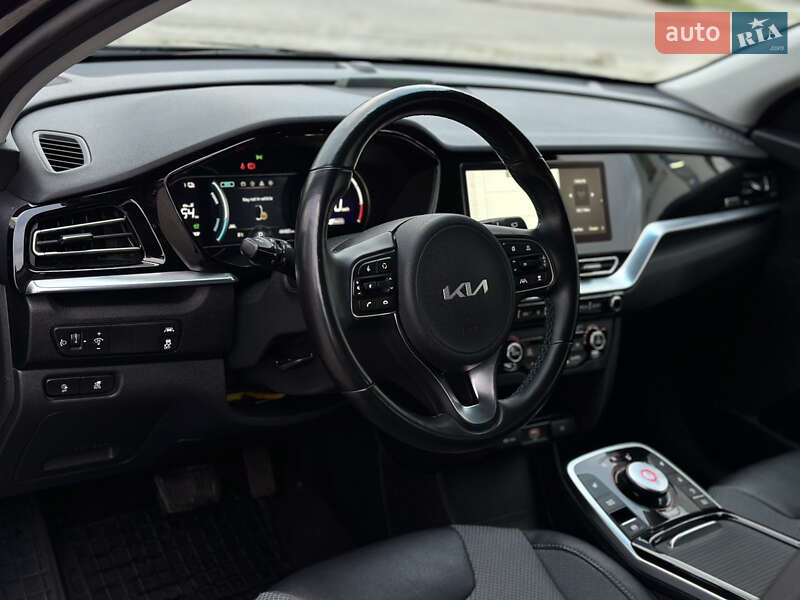 Внедорожник / Кроссовер Kia Niro 2022 в Ровно