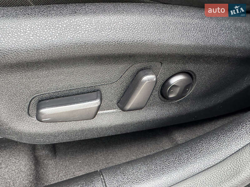 Внедорожник / Кроссовер Kia Niro 2020 в Дубно