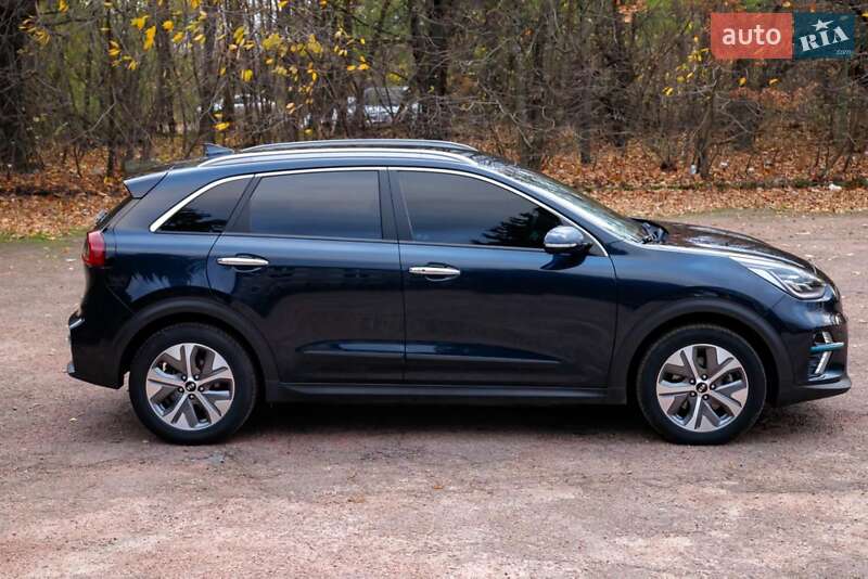 Внедорожник / Кроссовер Kia Niro 2020 в Бердичеве